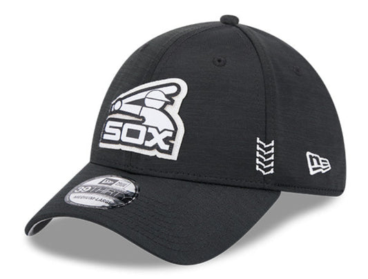 Men's Chicago White Sox New Era Black & White 2024 Clubhouse 39THIRTY Flex Fit Hat - Pro Jersey Sports