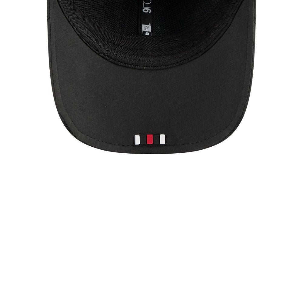 Men's San Francisco 49ers New Era Black 2025 NFL Primary Logo Sideline Heat 9FORTY M-Crown Adjustable Hat - Pro Jersey Sports