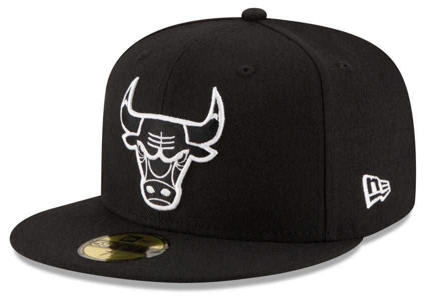 Men's NBA Chicago Bulls Black/White 59Fifty Fitted Hat - Pro Jersey Sports