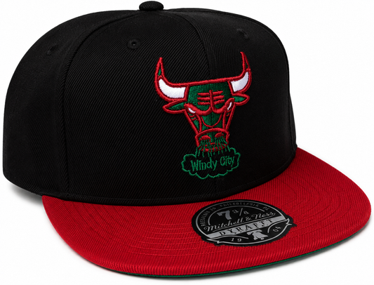 Men's Chicago Bulls Mitchell & Ness Hardwood Classics 2 Tone Black/Red Reload 2.0 Dynasty Fitted Hat