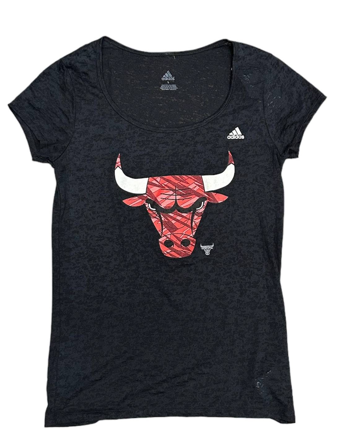 Womens Chicago Bulls Pattern Logo Scoop Neck Burn Out Shirt - Pro Jersey Sports