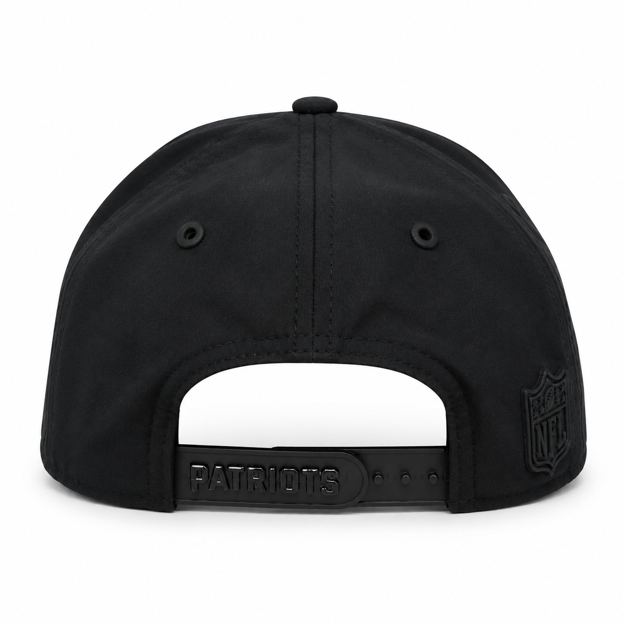 Men's New England Patriots New Era 2026 NFL Sideline 9SEVENTY Black Patriot Logo Adjustable Hat