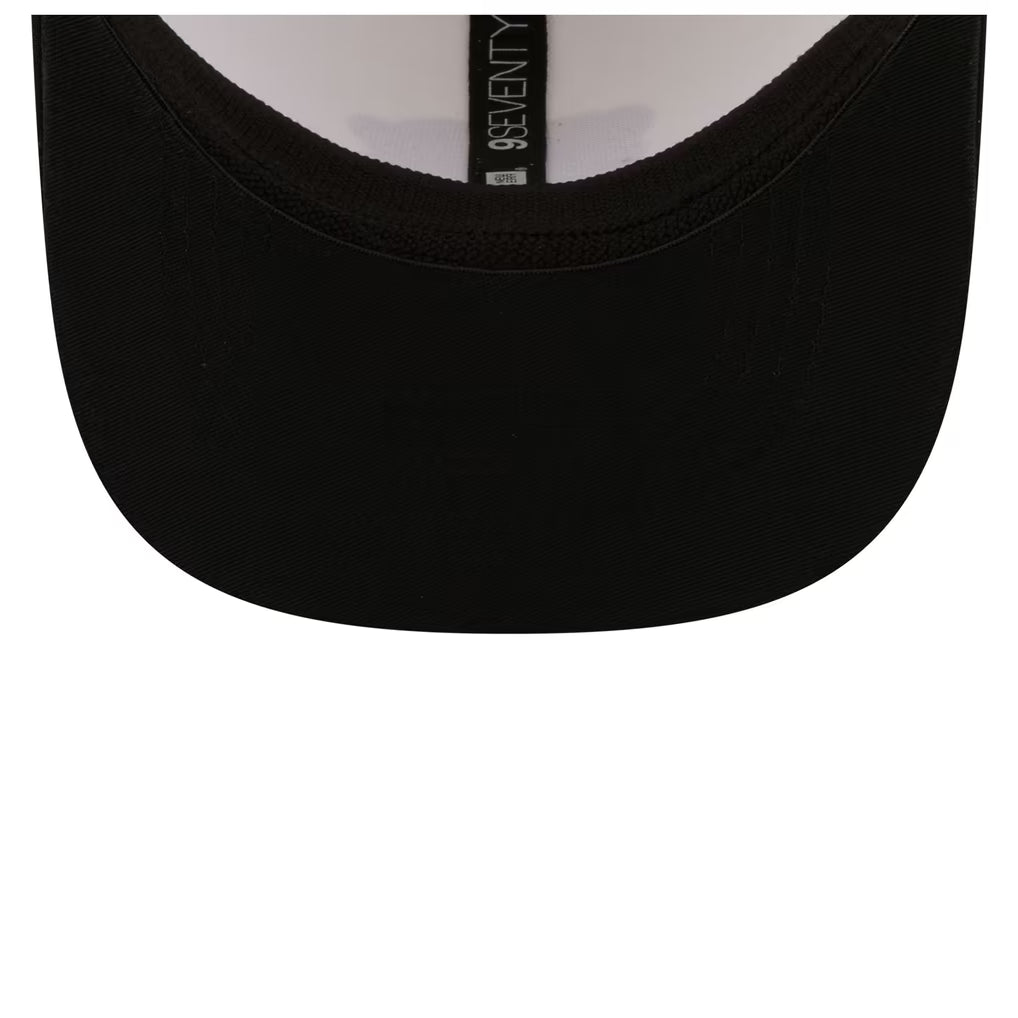 Chicago Bears New Era Color Pop 9SEVENTY Adjustable Hat - Cream/Black