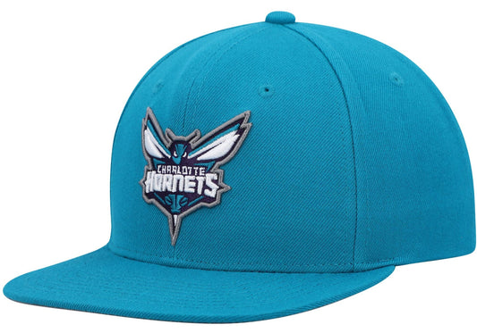 Men's Mitchell & Ness Teal Charlotte Hornets Ground 2.0 Snapback Hat - Pro Jersey Sports