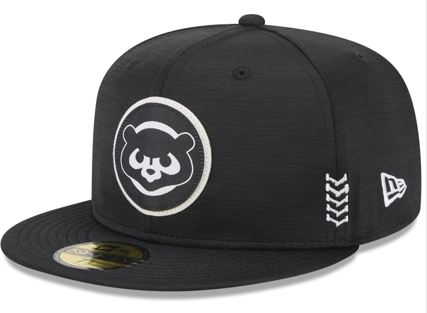 Men's Chicago Cubs New Era Black 2024 Clubhouse 59FIFTY Fitted Hat - Pro Jersey Sports