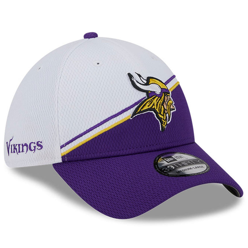 Men's Minnesota Vikings Primary Logo New Era White/Purple 2023 Sideline 39THIRTY Flex Hat - Pro Jersey Sports