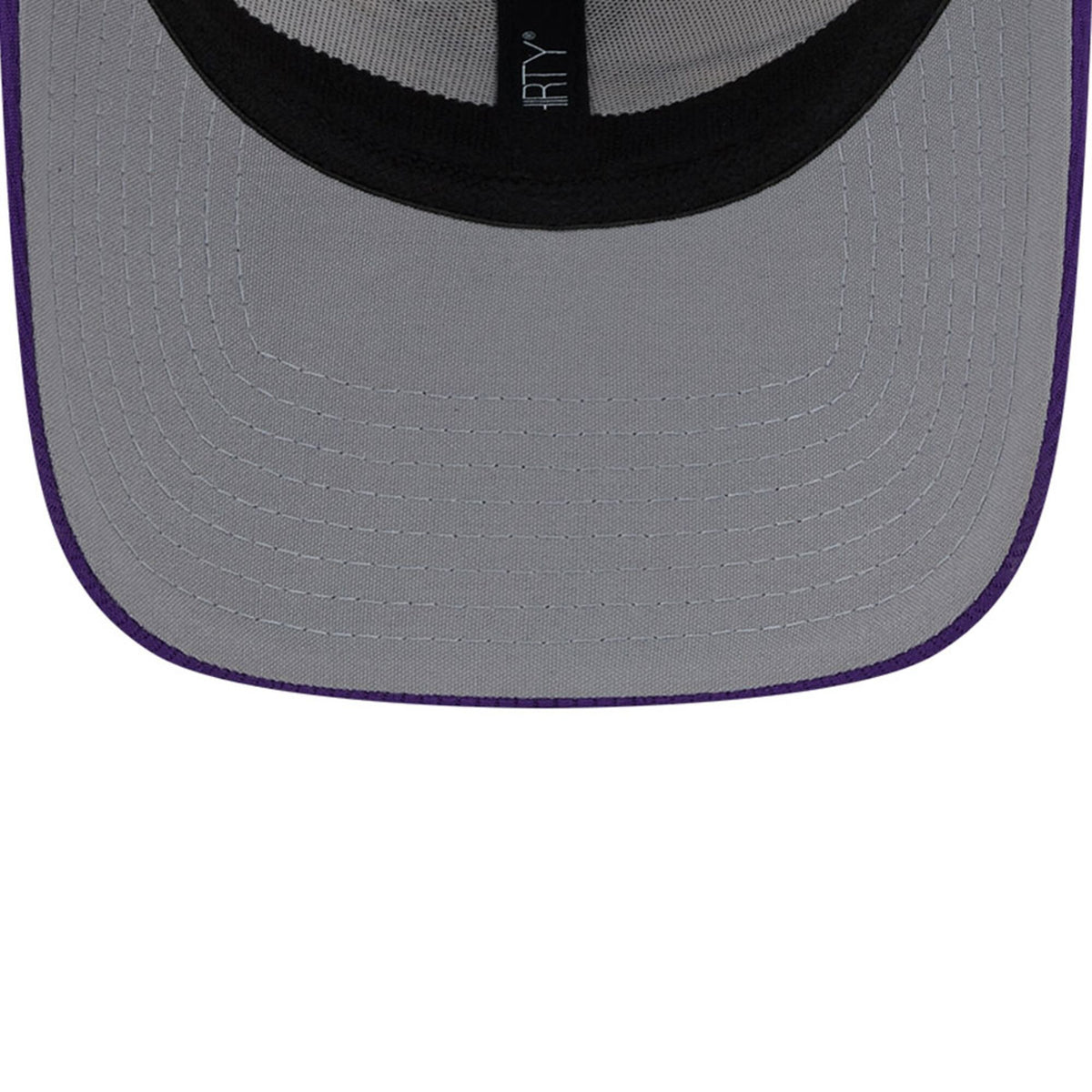Men's Minnesota Vikings Primary Logo New Era White/Purple 2023 Sideline 39THIRTY Flex Hat - Pro Jersey Sports