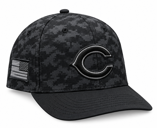 Men's New Era Black Chicago Bears 2026 Salute To Service 9SEVENTY Adjustable Hat-C Logo