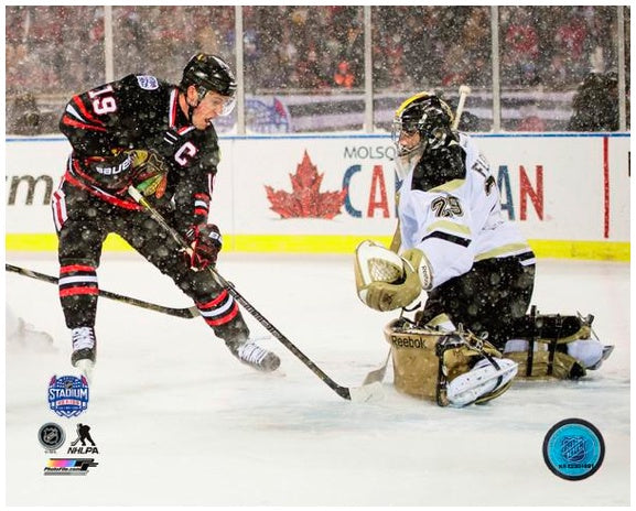Jonathan Toews Chicago Blackhawks 2014 NHL Stadium Series Goal Action Photo (Size: 8X10) - Pro Jersey Sports