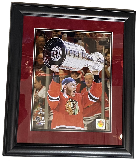 Chicago Blackhawks Patrick Kane "Trophy Shot" 2015 Stanley Cup 18" x 21" Framed Photo - Pro Jersey Sports