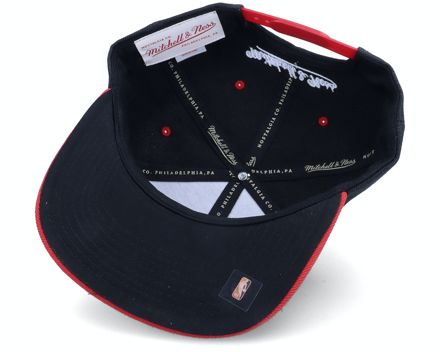 Toronto Raptors Black and Red Billboard Script Mitchell & Ness Snapback Hat - Pro Jersey Sports