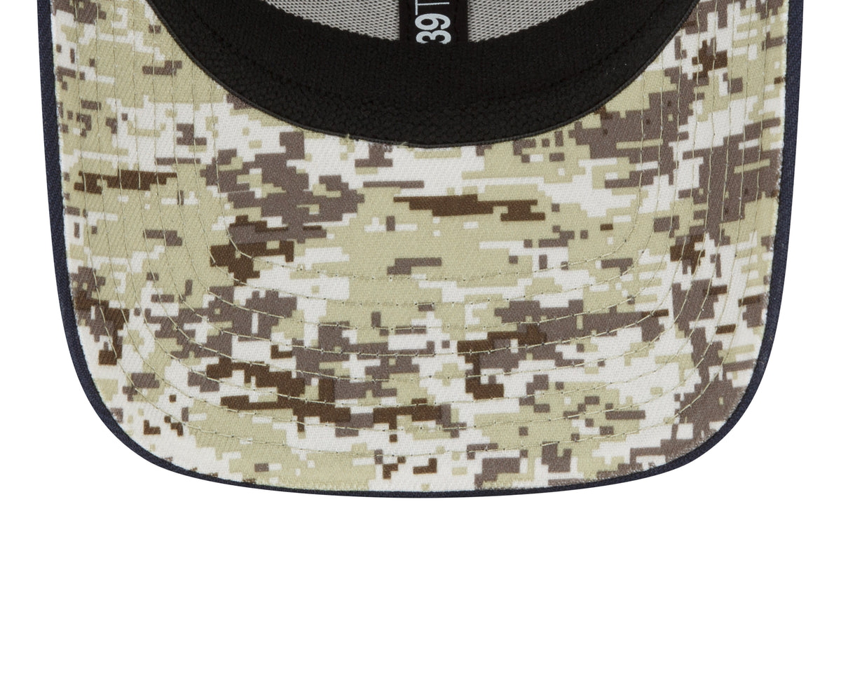 Men's Chicago Bears New Era Black 2022 Salute to Service Historic Logo 39THIRTY Flex Hat - Pro Jersey Sports