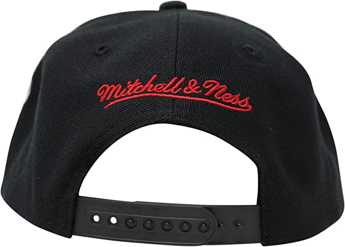 Mitchell & Ness Chicago Bulls Team Script Windy City 2.0 Snapback Hat Adjustable Cap - Black/Red - Pro Jersey Sports