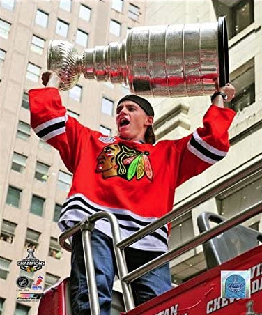 Patrick Kane Chicago Blackhawks 2010 Stanley Cup Champions Parade 11X 14 Photo - Pro Jersey Sports