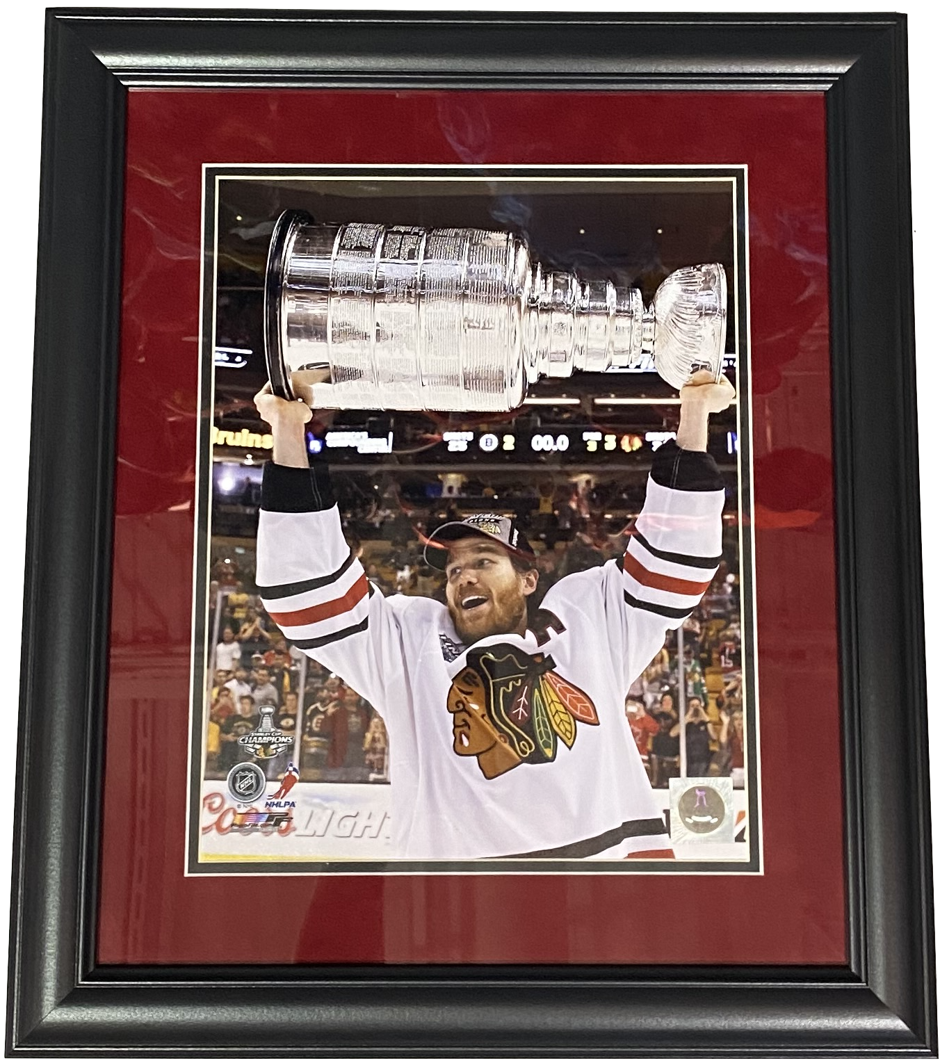 Chicago Blackhawks Duncan Keith 2013 Stanley Cup 18" x 21" Framed Photo - Pro Jersey Sports