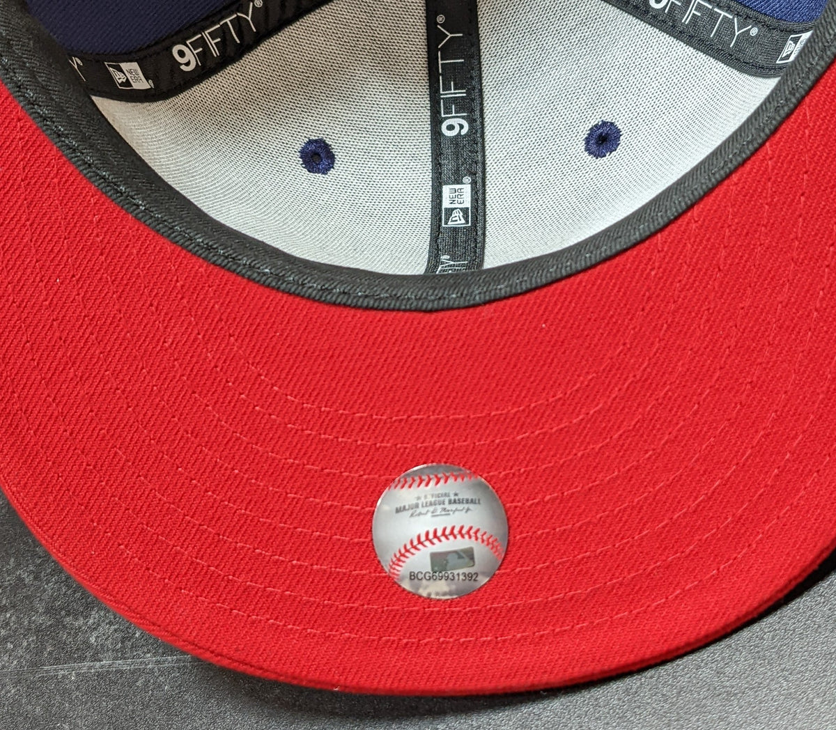 Mens Chicago White Sox New Era 1983 Road Cooperstown Collection 2 Tone Red & Navy 75th Anniversary of Comiskey Park 9FIFTY Snapback Hat - Pro Jersey Sports