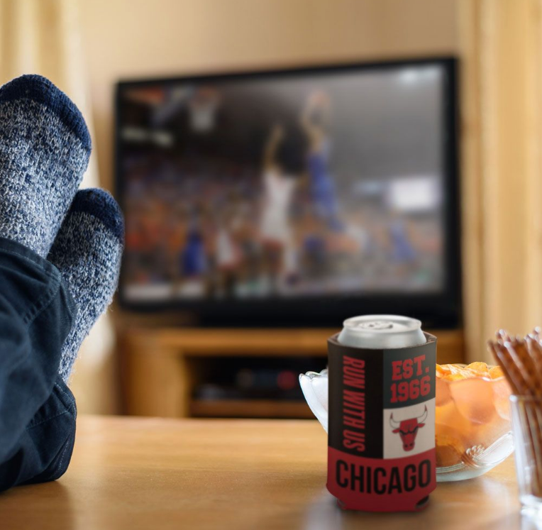 Chicago Bulls Color Block 12 oz. Can Cooler By Wincraft - Pro Jersey Sports
