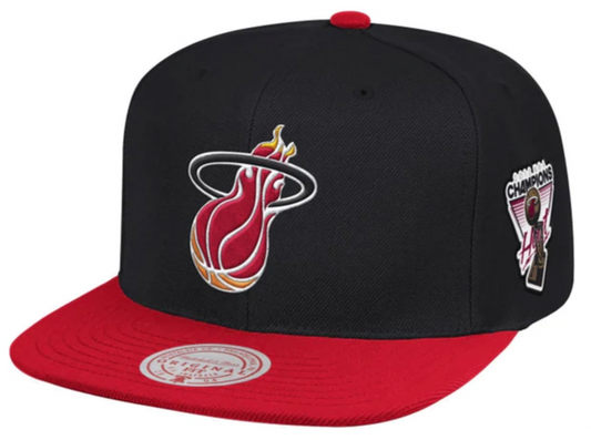 Men's Miami Heat Mitchell & Ness Black/Red NBA Patches 2 Tone Snapback Adjustable Hat - Pro Jersey Sports