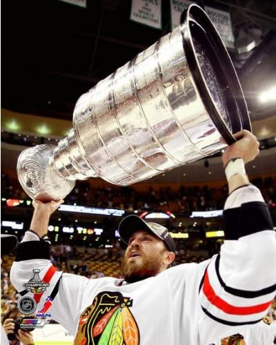 Viktor Stalberg Chicago Blackhawks 2013 Stanley Cup Champions Raising Of The Cup Photo (Size: 8X10) - Pro Jersey Sports