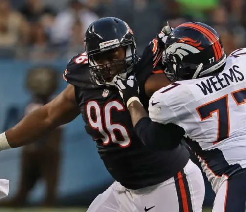 Akiem Hicks Chicago Bears Action Photo (8X10) - Pro Jersey Sports