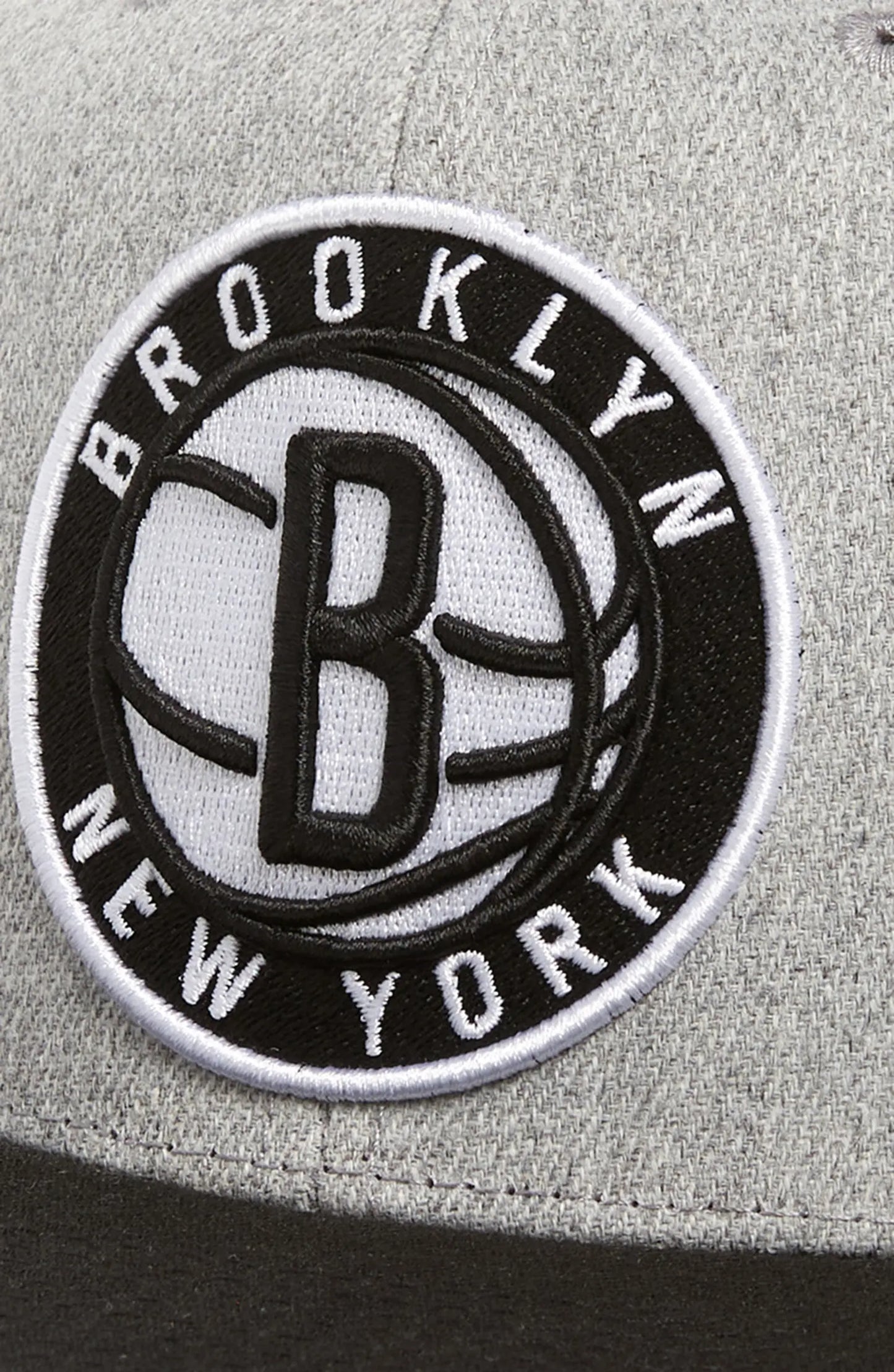 Brooklyn Nets Mitchell & Ness Grey Black Pop Snapback Hat