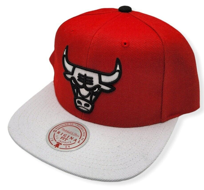 Men's Mitchell & Ness Chicago Bulls NBA Cardinal Red 2 Tone Adjustable Snapback Hat - Pro Jersey Sports