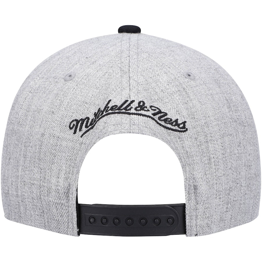 Men's Brooklyn Nets Mitchell & Ness Gray/Black Heathered Underpop Snapback Hat