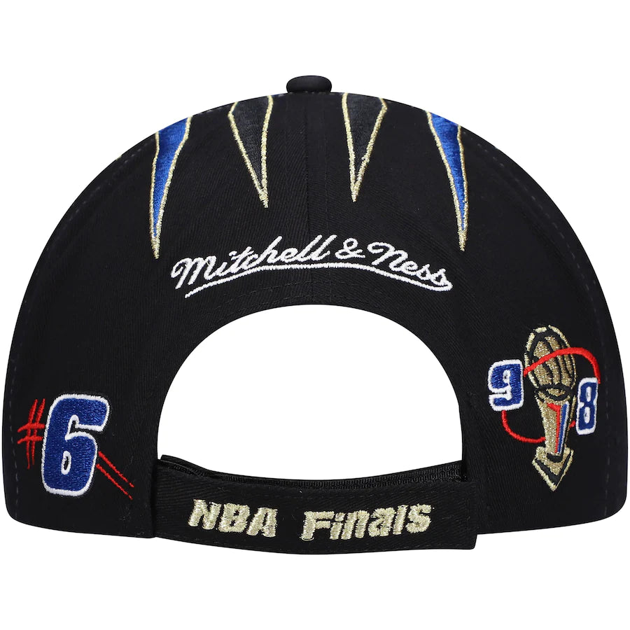 Men's Chicago Bulls Mitchell & Ness Black Hardwood Classics 1998 NBA Champions Snapback Hat