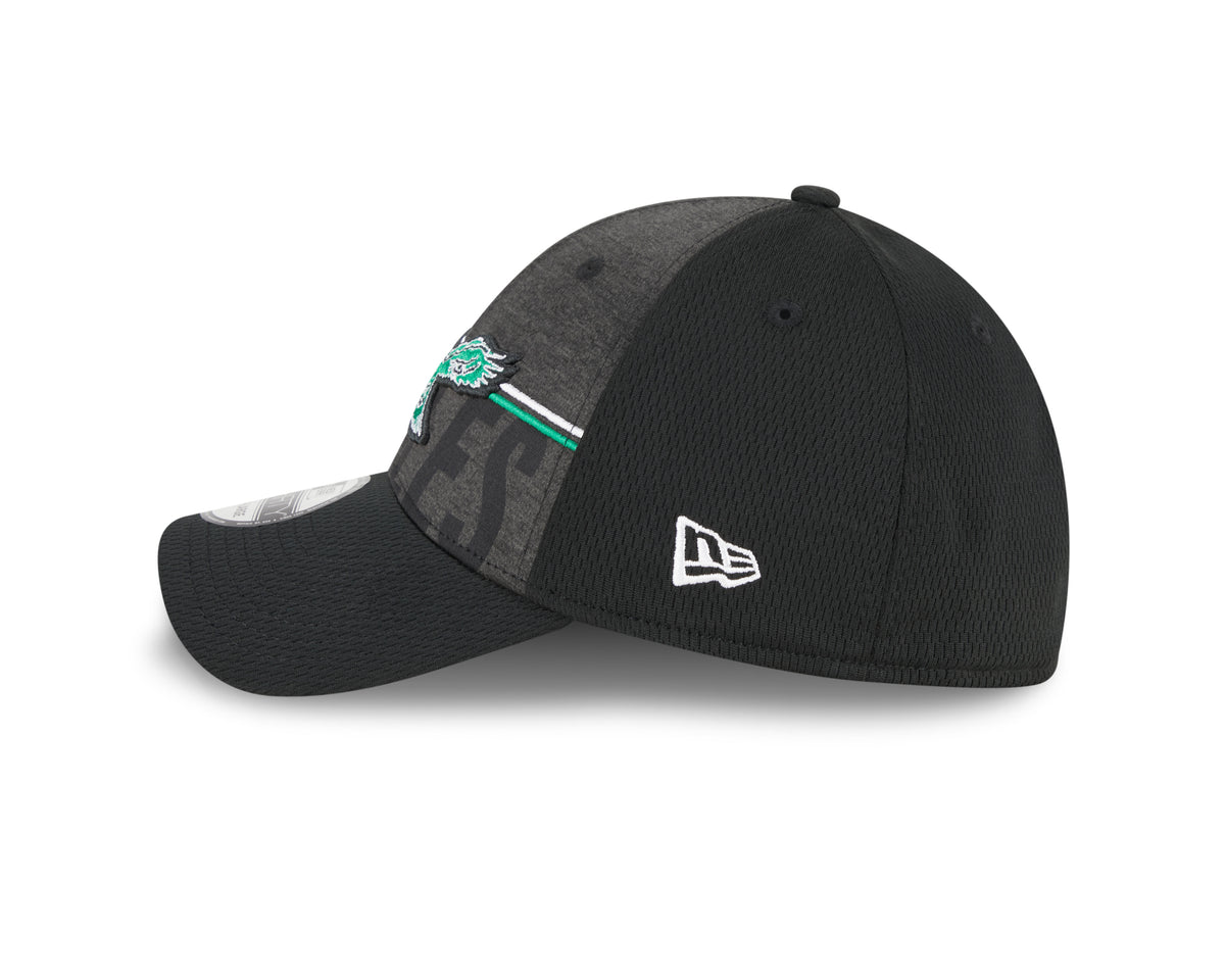 Men's Philadelphia Eagles New Era NFL 2023 Training Camp Black Throwback Logo 39THIRTY Flex Fit Hat - Pro Jersey Sports