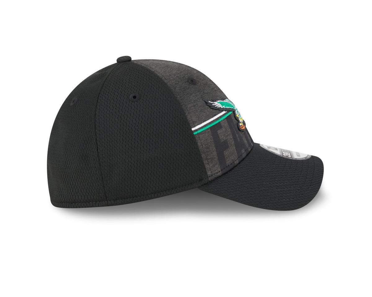 Men's Philadelphia Eagles New Era NFL 2023 Training Camp Black Throwback Logo 39THIRTY Flex Fit Hat - Pro Jersey Sports