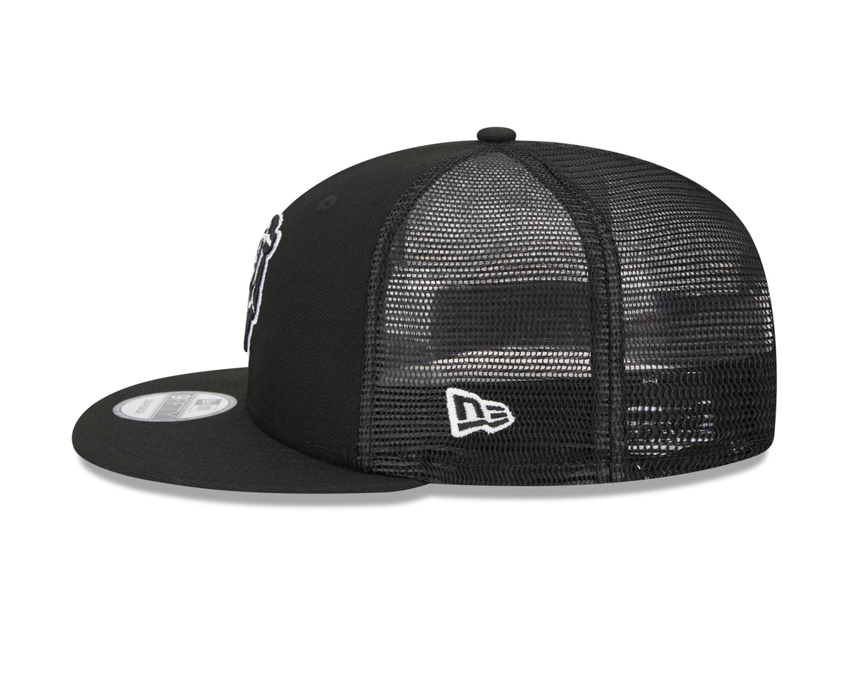 Chicago Bears New Era Primary Black and White Trucker 9FIFTY Snapback Hat - Pro Jersey Sports