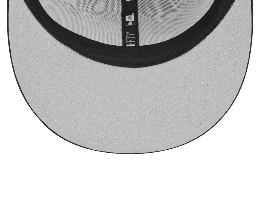 Chicago Bears New Era Primary Black and White Trucker 9FIFTY Snapback Hat - Pro Jersey Sports