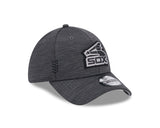 Men's Chicago White Sox New Era Graphite 2024 Clubhouse 39THIRTY Flex Fit Hat - Pro Jersey Sports