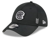 Men's Chicago Cubs New Era Black Walking Bear 2024 Clubhouse 39THIRTY Flex Fit Hat - Pro Jersey Sports