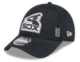 Men's Chicago White Sox New Era Black 2024 Clubhouse 9FORTY Adjustable Hat - Pro Jersey Sports