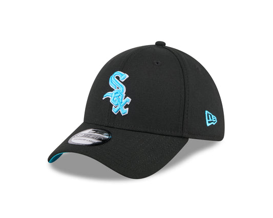 Men's Chicago White Sox New Era Black 2024 Father's Day 39THIRTY Flex Hat