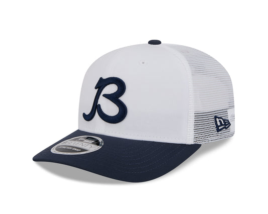 Men's Chicago Bears New Era White/Navy 2024 NFL Training Camp B Logo 9SEVENTY Trucker Hat