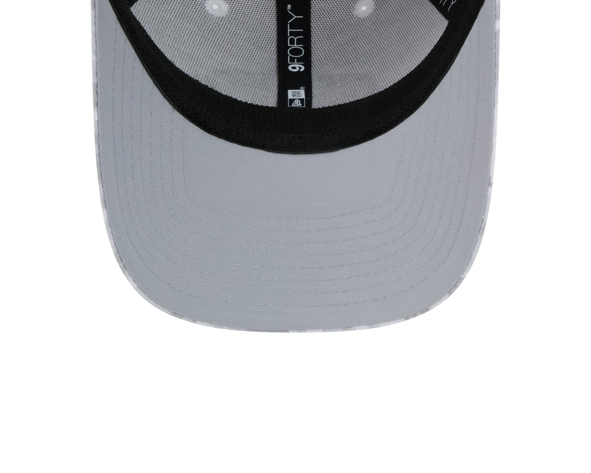 Men's San Francisco 49ers New Era White Arctic Camo 2024 NFL Salute To Service 9FORTY Adjustable Hat - Pro Jersey Sports