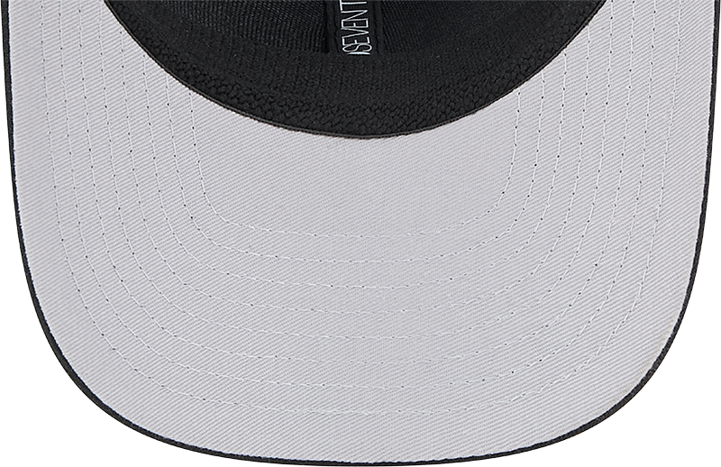 Chicago White Sox New Era Black 9SEVENTY Trucker Adjustable Hat