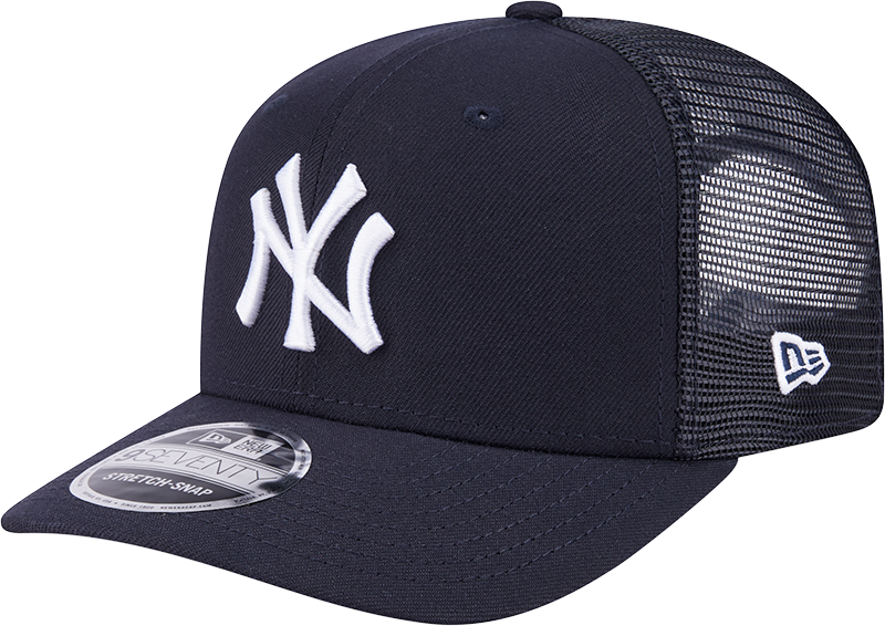 New York Yankees New Era Navy 9SEVENTY Trucker Adjustable Hat