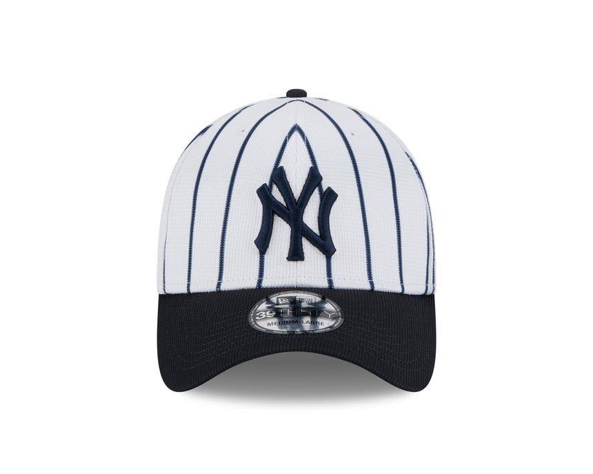Men's New York Yankees New Era Home Pinstripe 2025 Spring Training 39THIRTY Flex-Fit Hat - Pro Jersey Sports