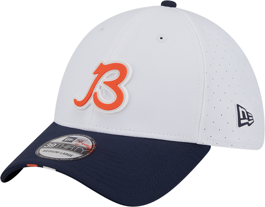 Men's Chicago Bears New Era B White/Navy 2025 NFL Training Camp 39THIRTY Flex Hat - Pro Jersey Sports