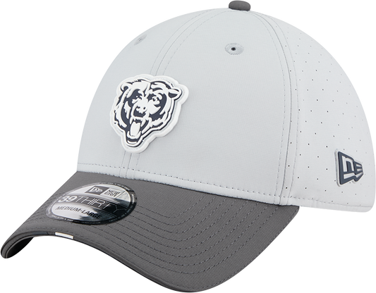 Men's Chicago Bears New Era Gray/Graphite 2025 NFL Training Camp 39THIRTY Flex Hat - Pro Jersey Sports