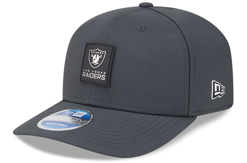 Men's Las Vegas Raiders New Era Graphite 2025 Sideline 9SEVENTY Cold Adjustable Hat - Pro Jersey Sports