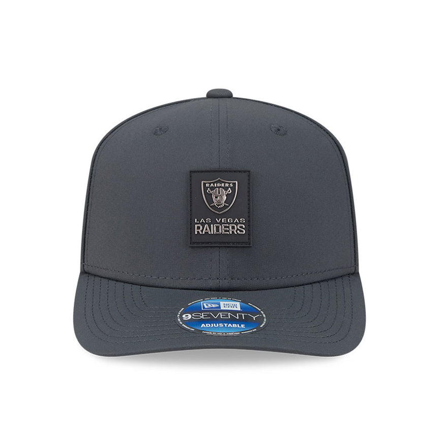 Men's Las Vegas Raiders New Era Graphite 2025 Sideline 9SEVENTY Cold Adjustable Hat - Pro Jersey Sports