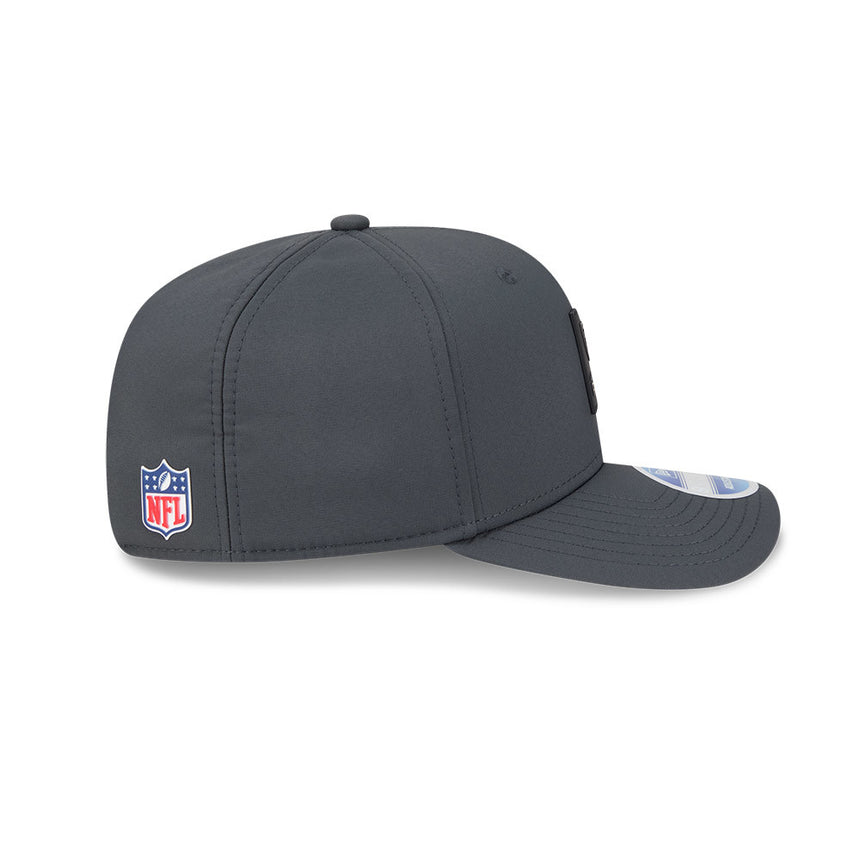 Men's Las Vegas Raiders New Era Graphite 2025 Sideline 9SEVENTY Cold Adjustable Hat - Pro Jersey Sports