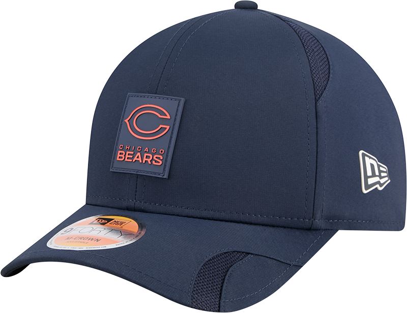 Men's Chicago Bears New Era Navy 2025 NFL Sideline Heat Alternate Logo 9FORTY M-Crown Adjustable Hat - Pro Jersey Sports