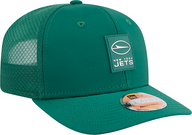 Men's New York Jets New Era Green 2025 Sideline 9SEVENTY Trucker Adjustable Hat - Pro Jersey Sports