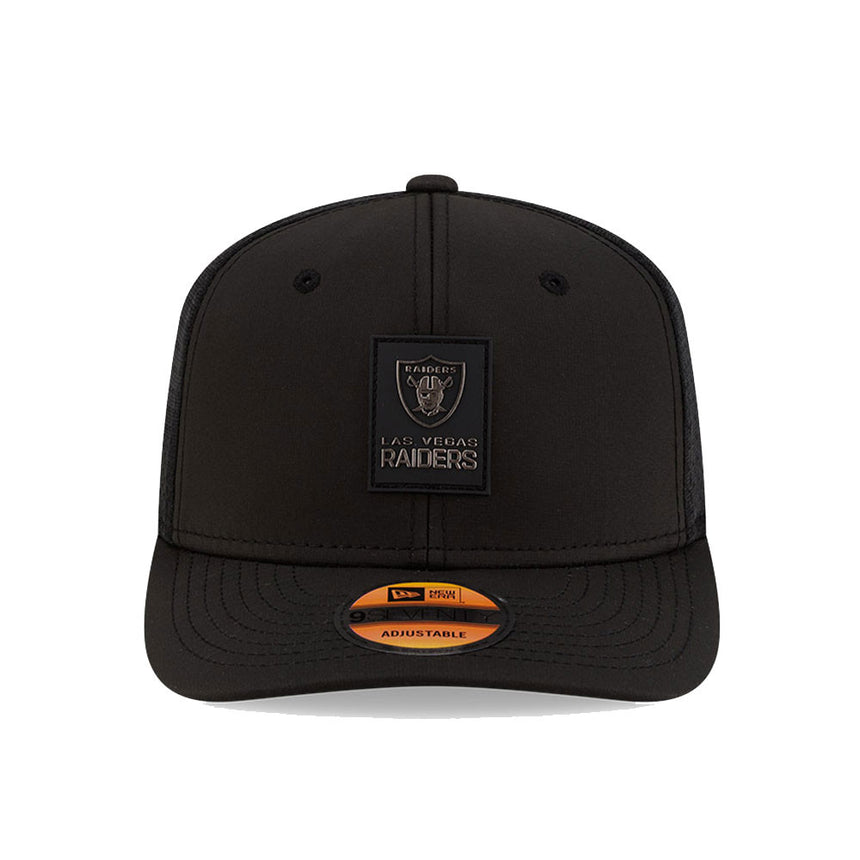 Men's Las Vegas Raiders New Era Black 2025 NFL Sideline Heat 9SEVENTY Adjustable Hat - Pro Jersey Sports