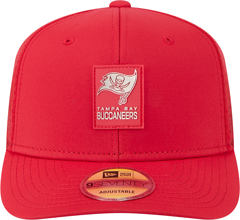 Men's Tampa Bay Buccaneers New Era Red 2025 Sideline 9SEVENTY Trucker Adjustable Hat - Pro Jersey Sports